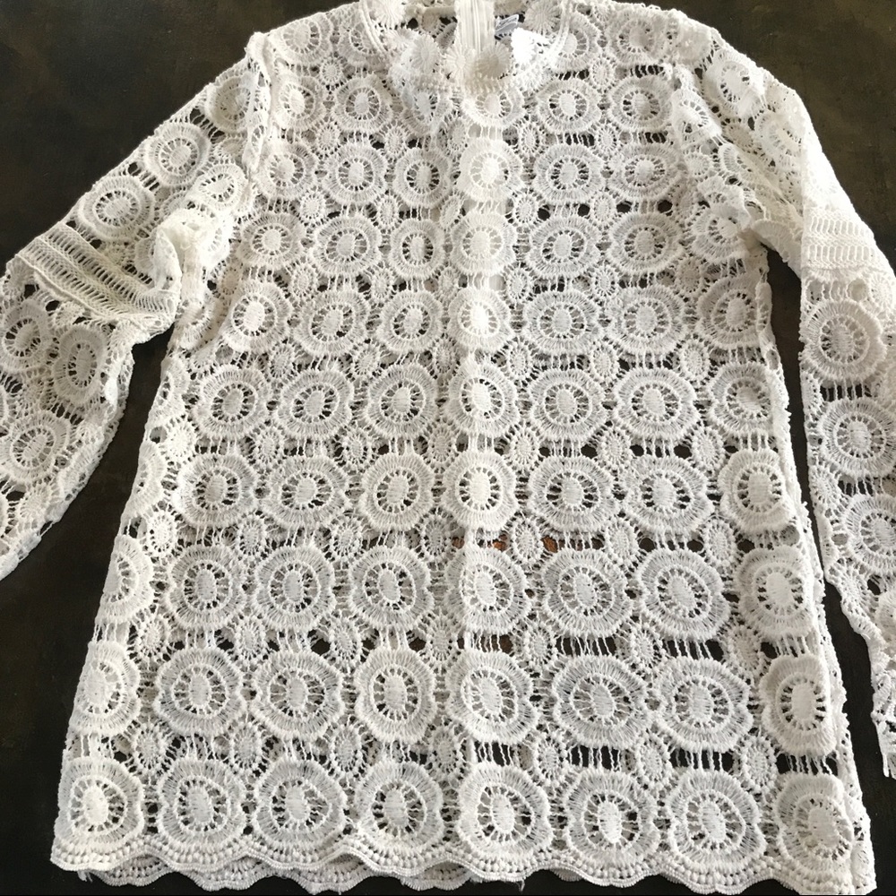 Women’s XL WHT Lace Daisy Shapes Blouse See Thru